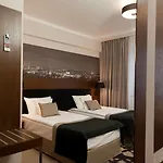 Готель Mercure Sepia 4*