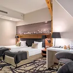 Mercure Sepia