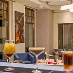 מלון Mercure Sepia 4*