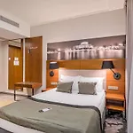 Mercure Sepia מלון