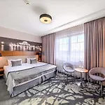 比得哥什乌贼 美居酒店 4*