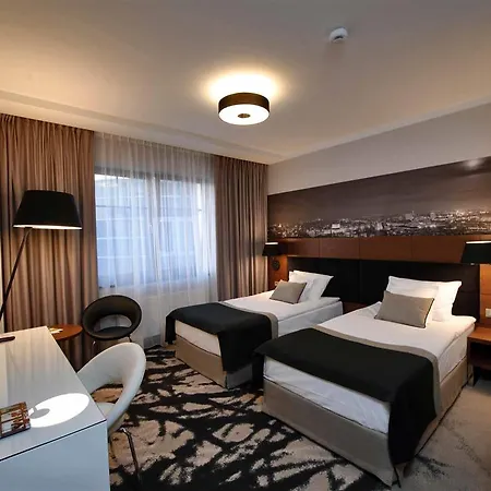 Mercure Sepia 비드고슈치