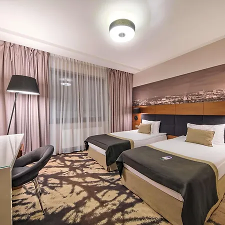 Mercure Sepia 비드고슈치