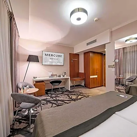 Mercure Sepia 4*