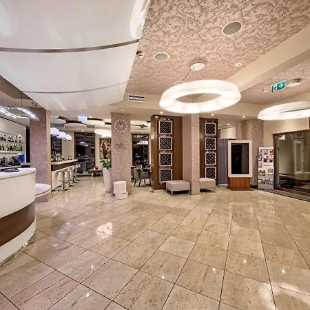Mercure Sepia 4*