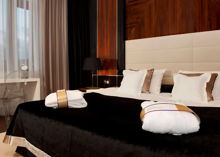 Готель Mercure Sepia